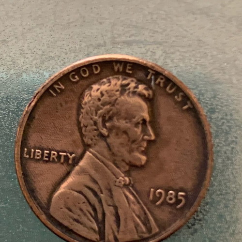U.S Lincoln pennies like new, years 2012/1985/1979S