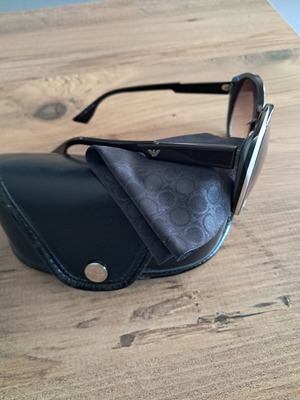 Emporio Armani sunglasses like new, dark brown with case