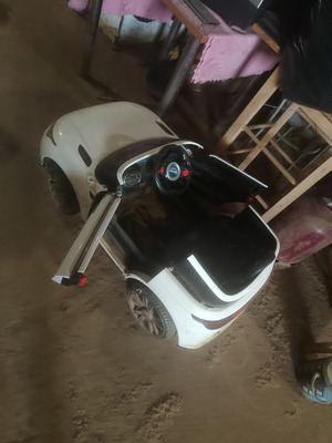 Electric children's car
