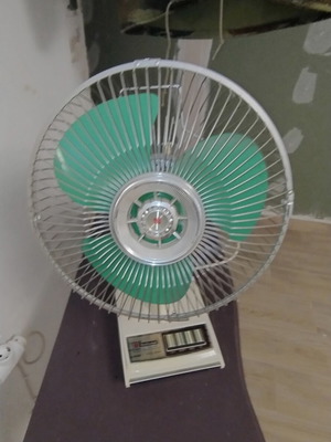 Vintage National fan like new, made in Japan