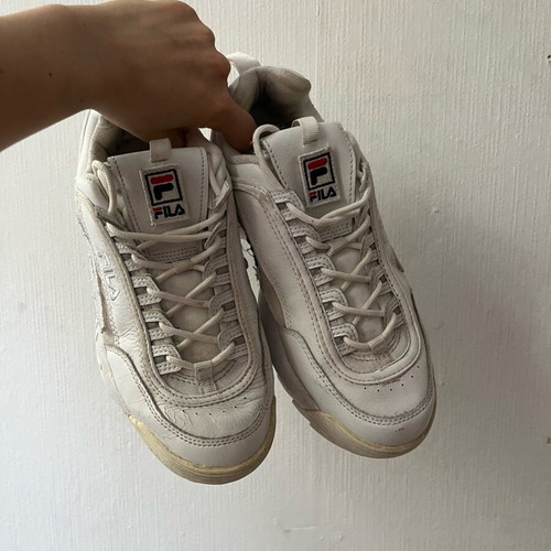 Fila sneakers used with reusable stickers, size 40, white