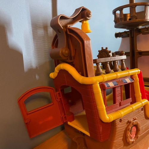 Mattel Disney Pirate Ship like new 2013