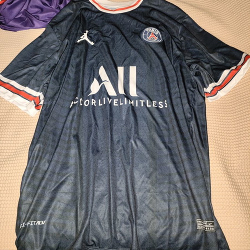 PSG Neymar Jr #10 rplc jersey XL like new, blue