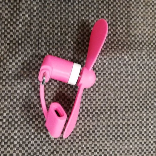Mini cooler pink new for mobile phone