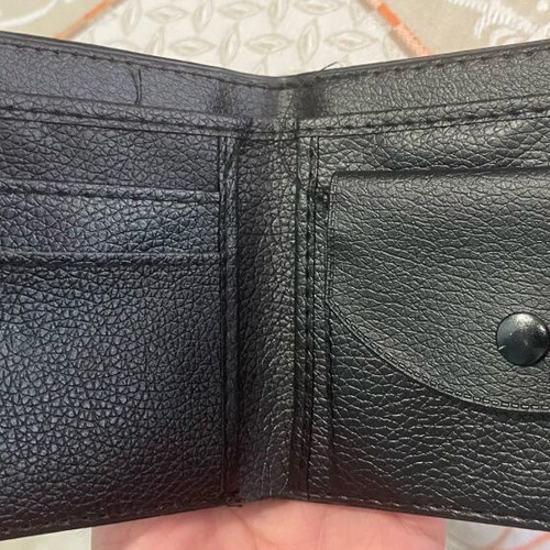Gift set mug and wallet in paper packaging