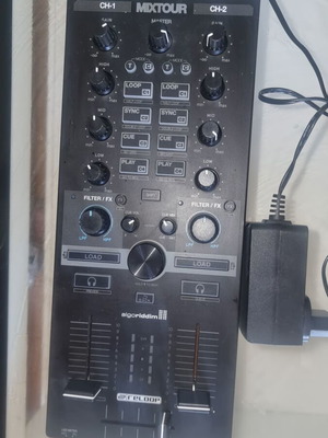 Reloop Mixtour μουσικός μίκτης καινούργιος με τροφοδοτικό