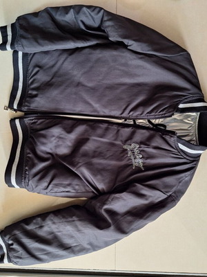 Guess kids bomber jacket 8-10 years double face used