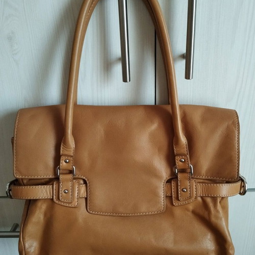 Vintage leather handbag used, soft tan color