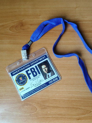 Agent Mulder badge from The X-Files like new