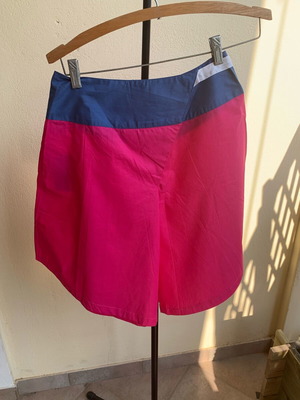 Shorts new, size M, purple