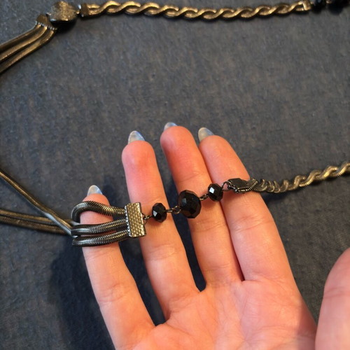 Unique silver necklace like new made of stainless steel