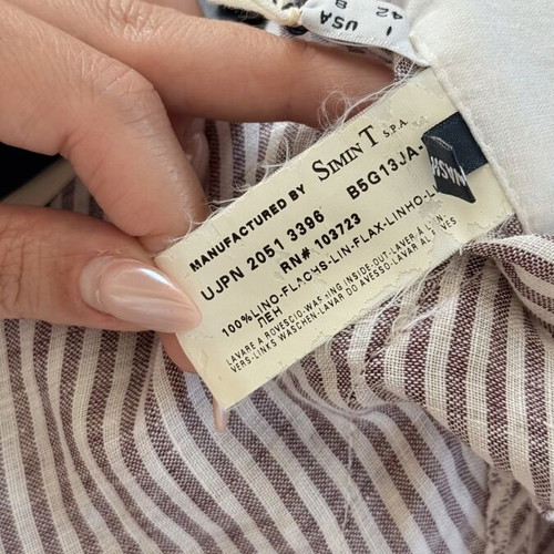 Armani Jeans skirt, size M, white and purple