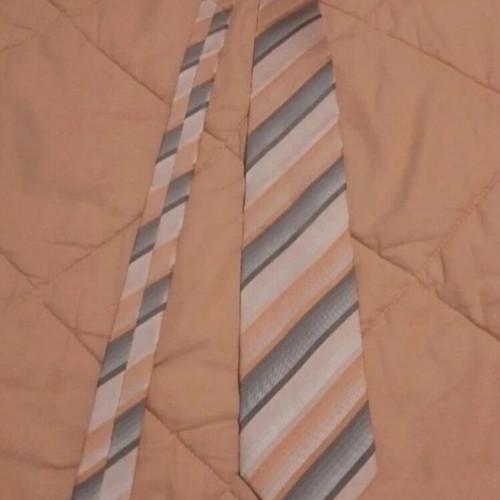 Tie used, yellow and gold colors