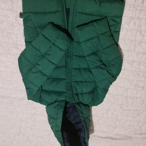 Benetton kids thick jacket size 4-5 like new, green