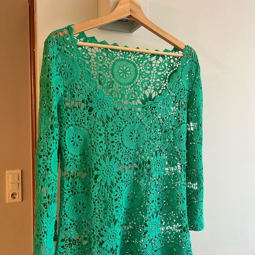 Crochet blouse emerald green like new, size M