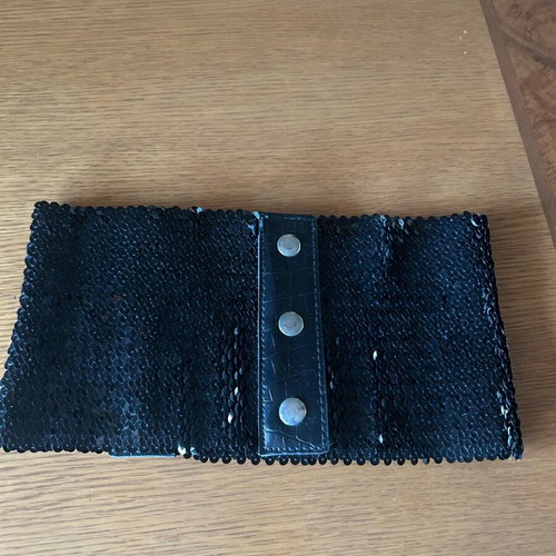 Women's belt with sequins elastic like new, black adjustable