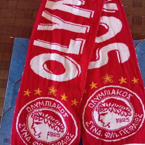 Olympiakos Piraeus scarf like new, authentic