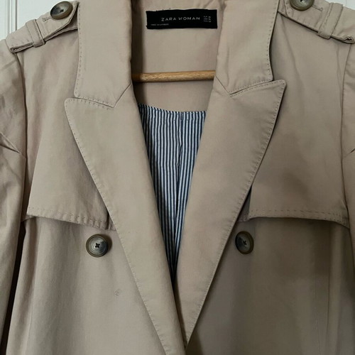 Zara beige trench coat extra large like new