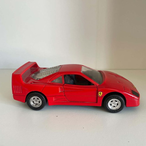 Ferrari F40 1:24 die-cast model used by MIRA