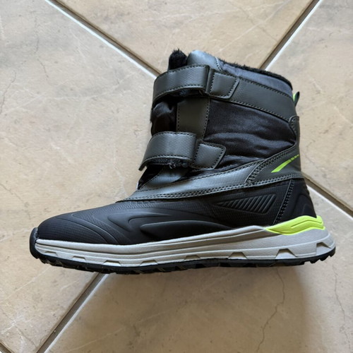 Lidl Vic snow boots size 37 like new, black