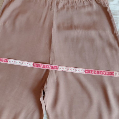 Lynne elegant jumpsuit size M, like new, beige