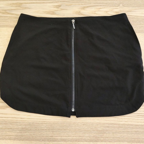 Stradivarius black mini skirt with front zipper, like new