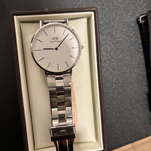 Daniel Wellington Bracelet watch like new, silver