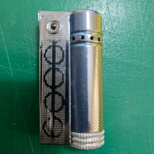 FONG YOUN 101 Retro Petrol Lighter Like New