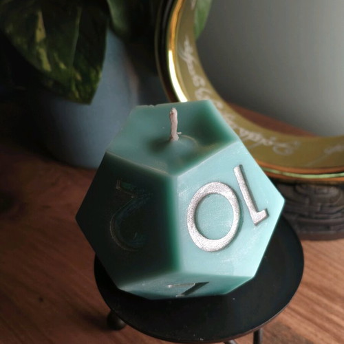 Handmade candle D12 glow in the dark, new, scented