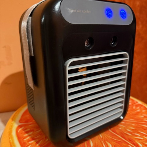 Mini air cooler σαν καινούργιο με LED φωτισμό και USB λειτουργία