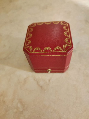 Cartier κουτί για δαχτυλίδι