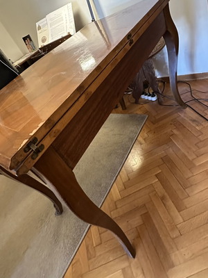 Vintage dining table with double surface