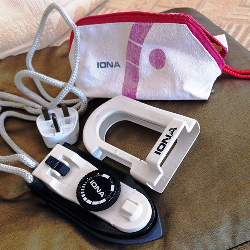 Iona vintage folding travel iron with original case and UK plug