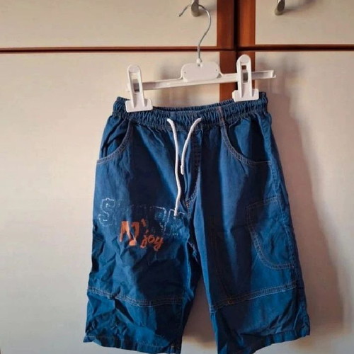 Boys' t-shirts and bermuda shorts pack size 6Y like new, multicolor