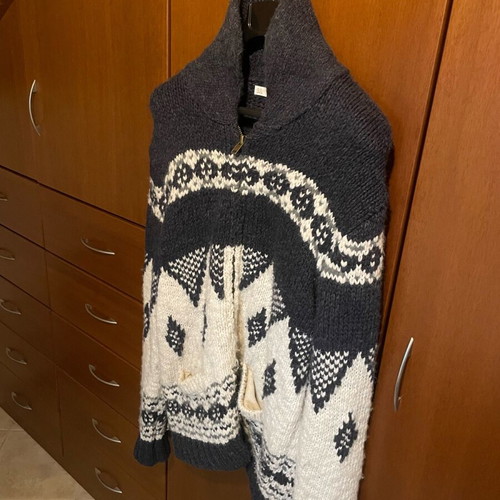 Celio knitted outerwear XL like new, warm and comfortable