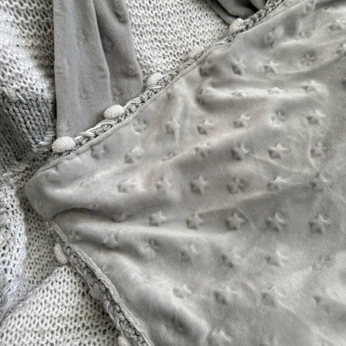 Baby handmade knitted blanket used with bunny design