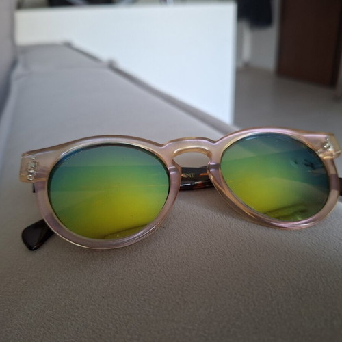 Komono sunglasses like new with mirrored green-gold lenses