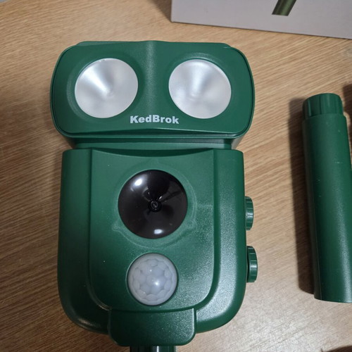 Solar Ultrasonic Animal Repeller waterproof new