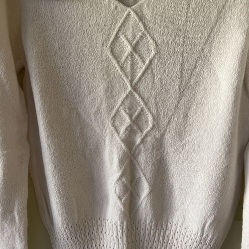 A-Style white wool sweater new with label
