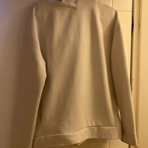 Stradivarius white sweatshirt like new, size M