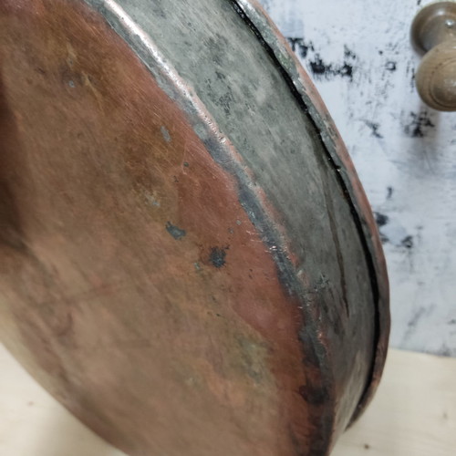 Copper traditional tray very large used, diameter 48cm