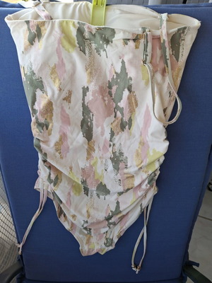 Next women's swimsuit like new, body shaping, removable straps, colorful