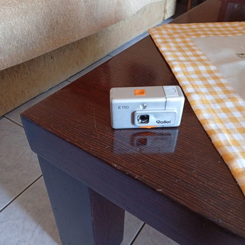 Camera Rollei 110 with Tessar f2.3/23mm lens used