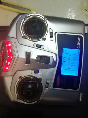 Τηλεχειριστήριο Twister R/C 2.4G 4-Channel σαν καινούργιο