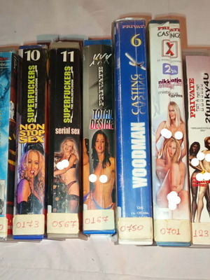 Erotic VHS tapes used, private collection casting, set of 7