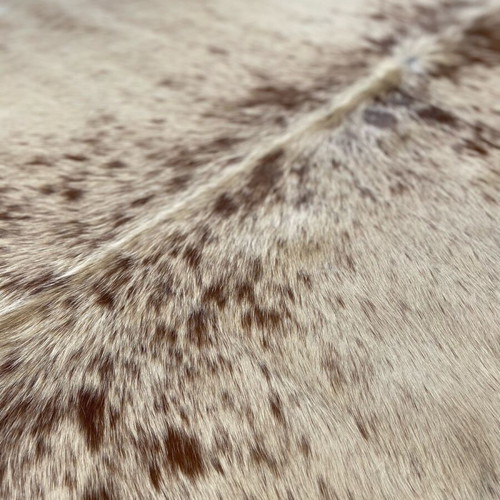 Cowhide rug 3x2 like new, natural leather with unique pattern