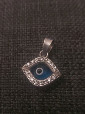 Silver 925 eye like new with zirconia