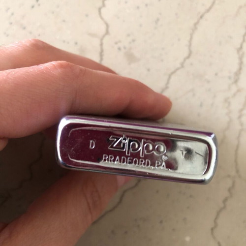 Zippo silver lighter used, simple, needs maintenance