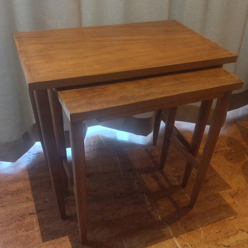 Danish teak nest tables like new, Danish Design
