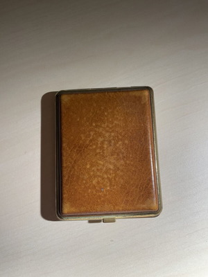 Leather tobacco case used